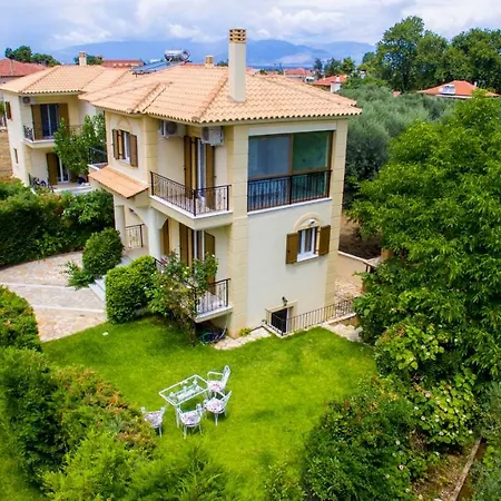 Maison Fleurs Villa *