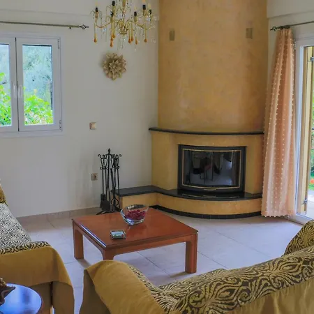 Maison Fleurs Villa